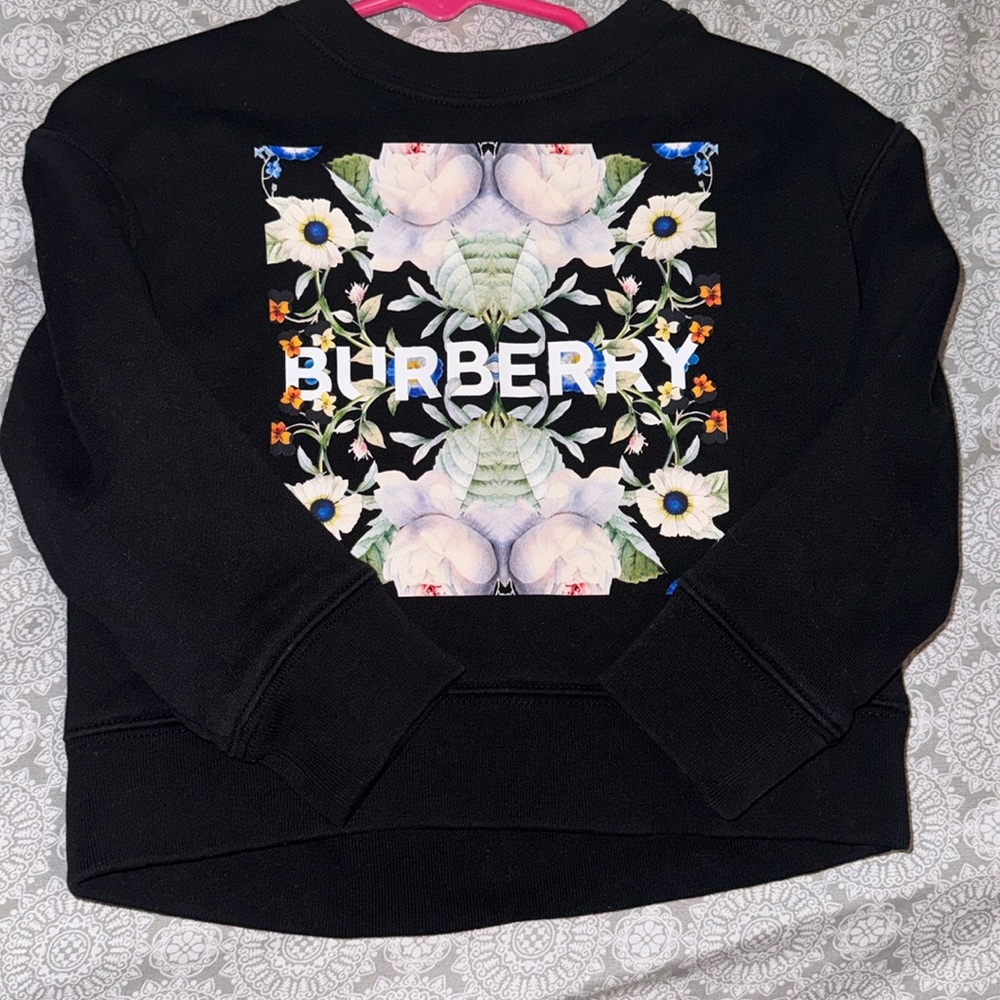 Unisex Burberry Sweater
